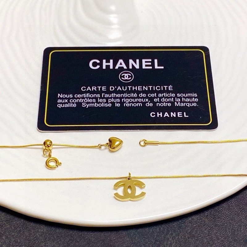 Ch**el necklaces